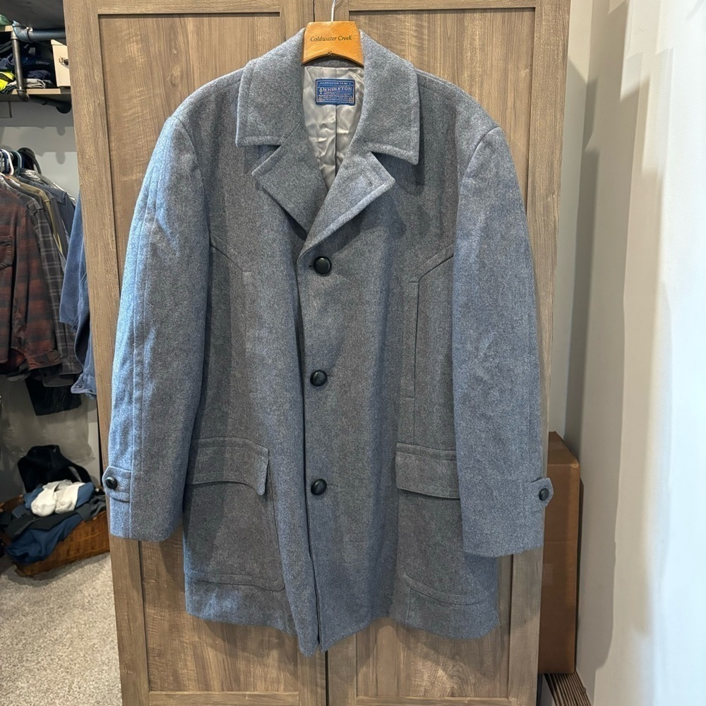 Pendleton Men’s 42 (XL) Gray Wool Pea Coat